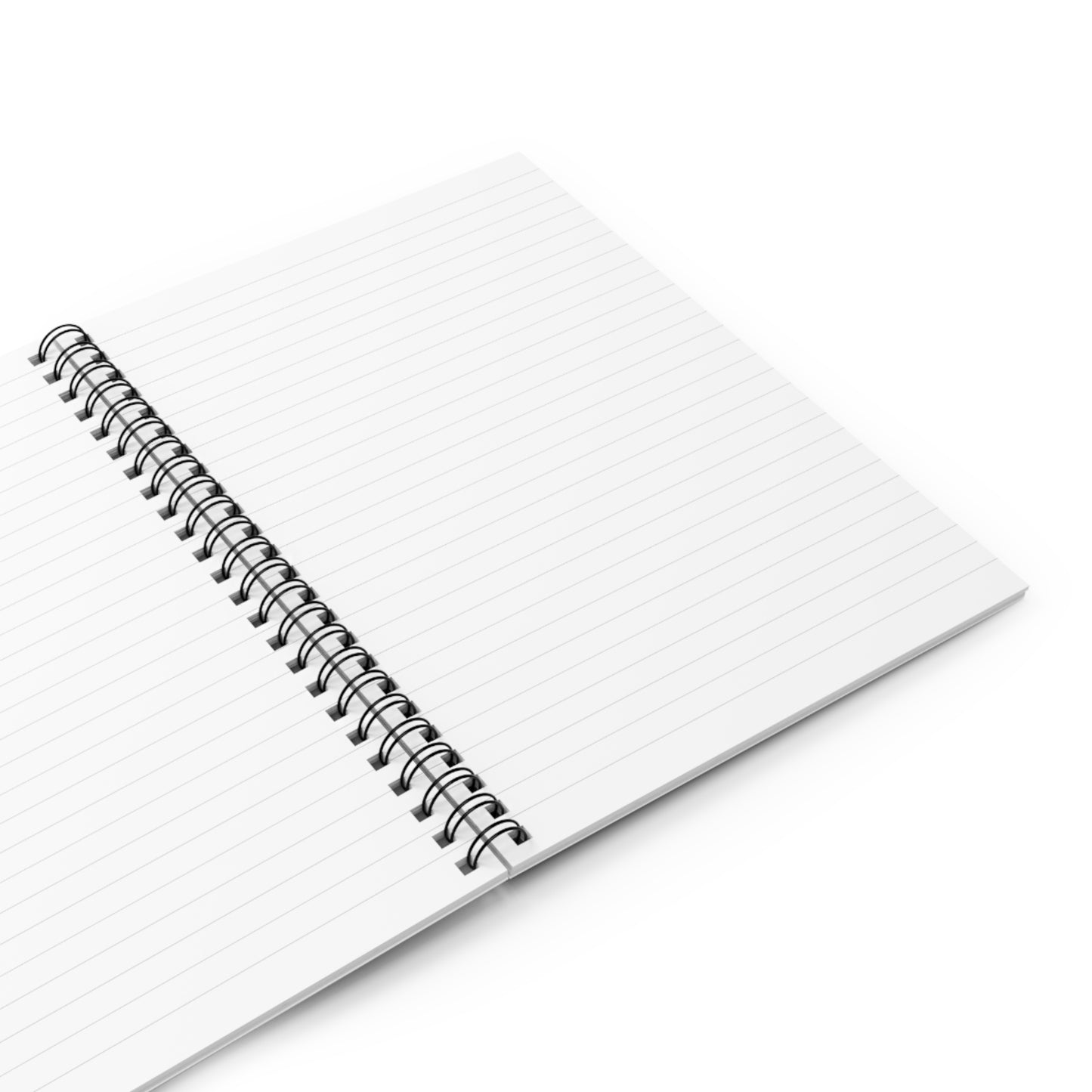 Cuaderno espiral con líneas rectas listo para preparar batidos